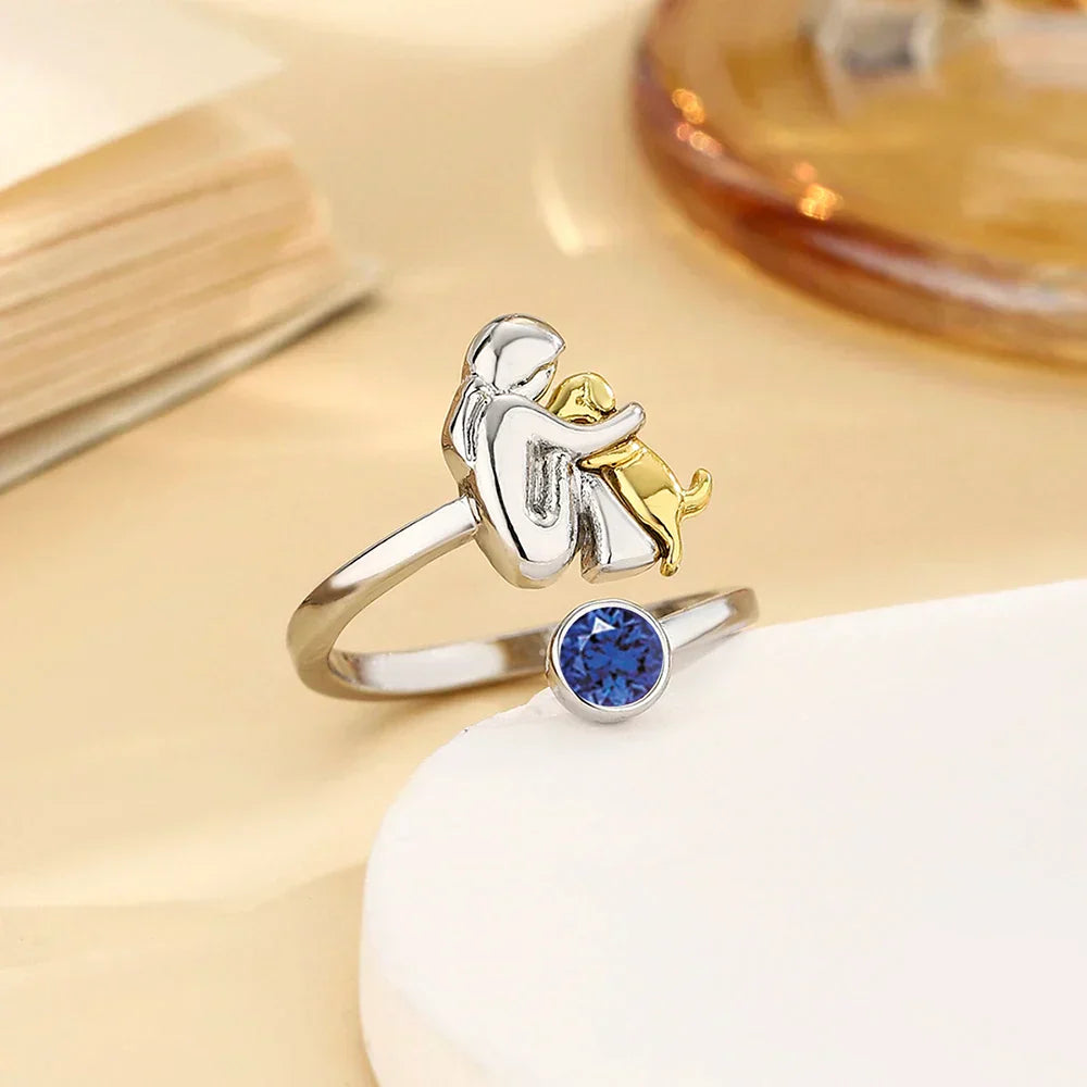 Waverly | Dog Embrace Ring