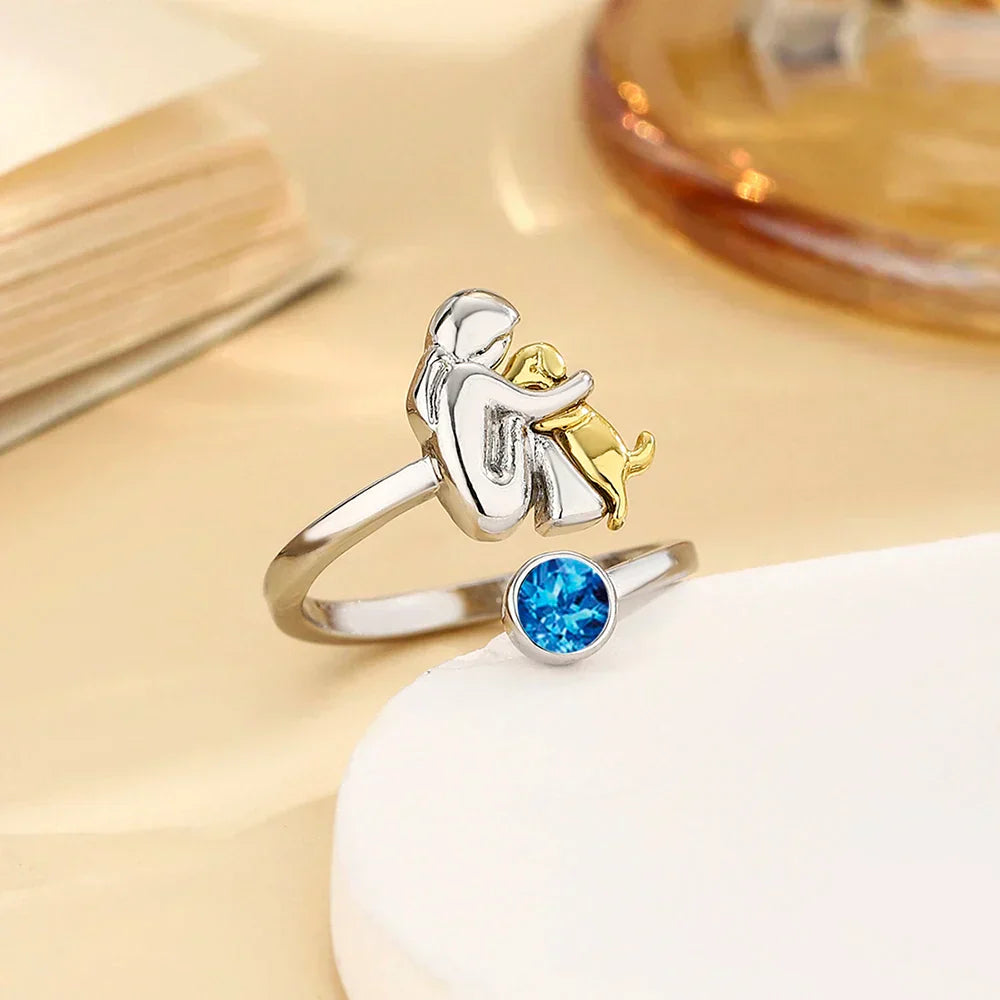 Waverly | Dog Embrace Ring