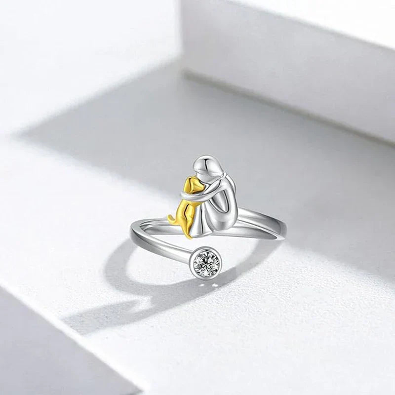 Waverly | Dog Embrace Ring