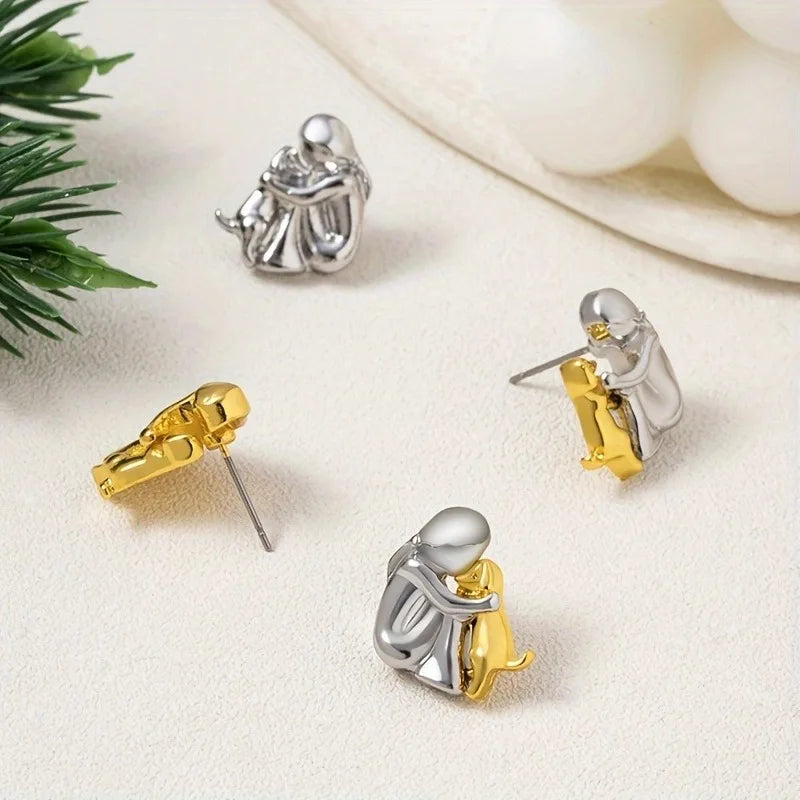 Waverly | Dog Embrace Earring